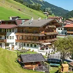 فندق Garni Hanslerhof 
