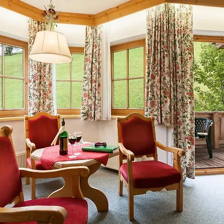 Hotel Garni Hanslerhof 