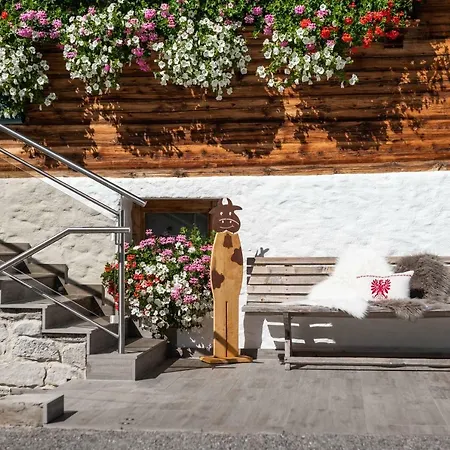 Hotel Garni Hanslerhof  Urlaub Am Bauernhof